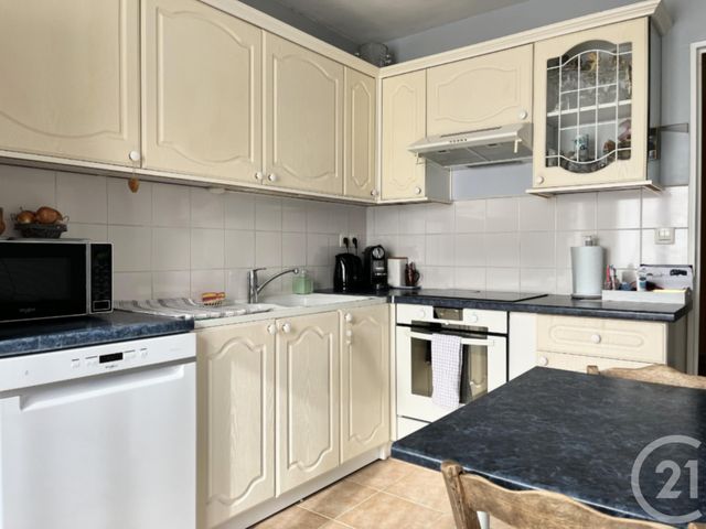 Appartement T3 à vendre - 3 pièces - 73.12 m2 - LYON - 69009 - RHONE-ALPES - Century 21 La Demi-Lune