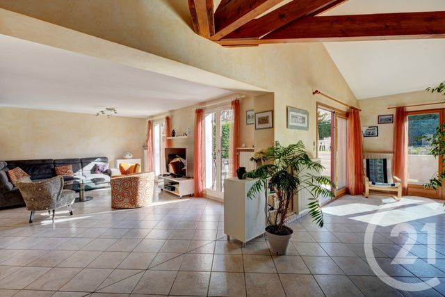 Afficher la photo en grand maison à vendre - 6 pièces - 140.75 m2 - MARCY L ETOILE - 69 - RHONE-ALPES - Century 21 La Demi-Lune