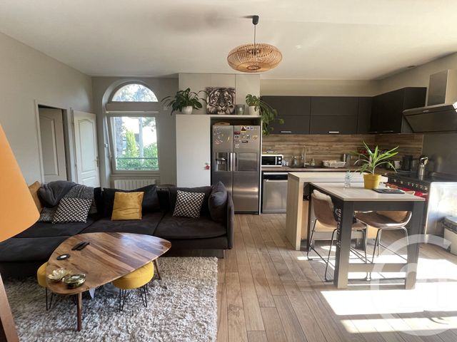 Appartement F3 à vendre - 3 pièces - 65.69 m2 - TASSIN LA DEMI LUNE - 69 - RHONE-ALPES - Century 21 La Demi-Lune