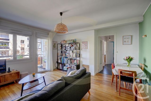 Appartement T3 à vendre - 3 pièces - 57.0 m2 - LYON - 69005 - RHONE-ALPES - Century 21 La Demi-Lune