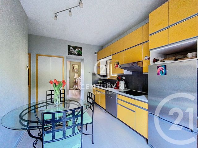 maison à vendre - 8 pièces - 197.55 m2 - CHARBONNIERES LES BAINS - 69 - RHONE-ALPES - Century 21 La Demi-Lune