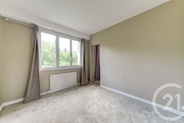 Afficher la photo en grand Appartement F3 à vendre - 3 pièces - 75.1 m2 - TASSIN LA DEMI LUNE - 69 - RHONE-ALPES - Century 21 La Demi-Lune