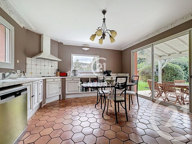 maison à vendre - 8 pièces - 225.08 m2 - LIMONEST - 69 - RHONE-ALPES - Century 21 La Demi-Lune