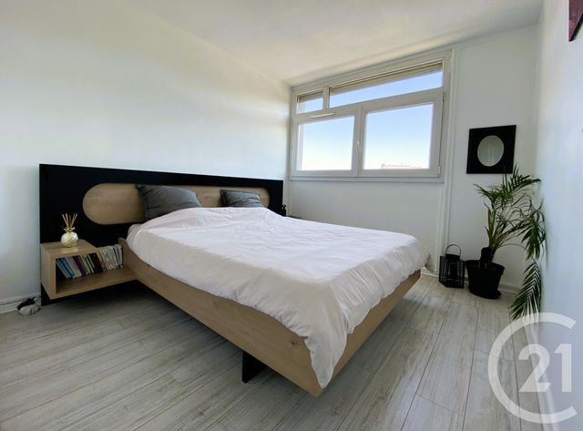 Appartement T3 à vendre - 3 pièces - 59.65 m2 - TASSIN LA DEMI LUNE - 69 - RHONE-ALPES - Century 21 La Demi-Lune