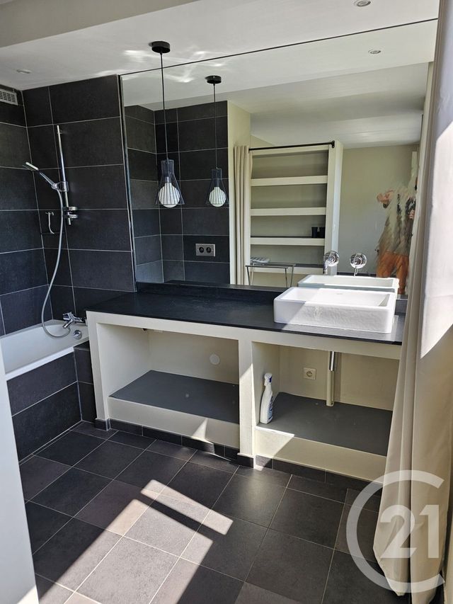 maison à louer - 4 pièces - 116.0 m2 - TASSIN LA DEMI LUNE - 69 - RHONE-ALPES - Century 21 La Demi-Lune