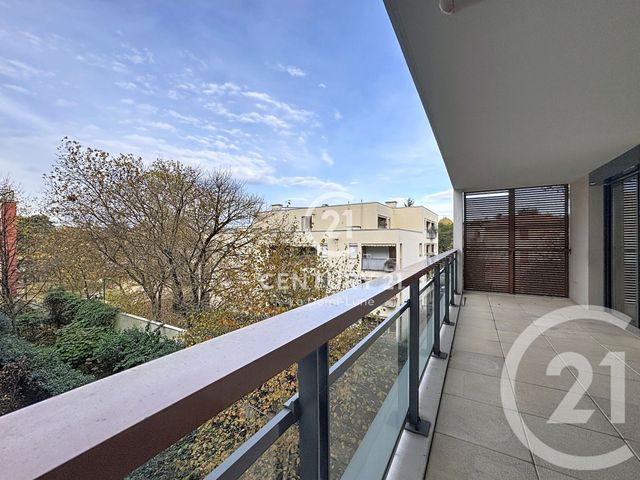 Appartement T4 à vendre - 4 pièces - 87.91 m2 - TASSIN LA DEMI LUNE - 69 - RHONE-ALPES - Century 21 La Demi-Lune