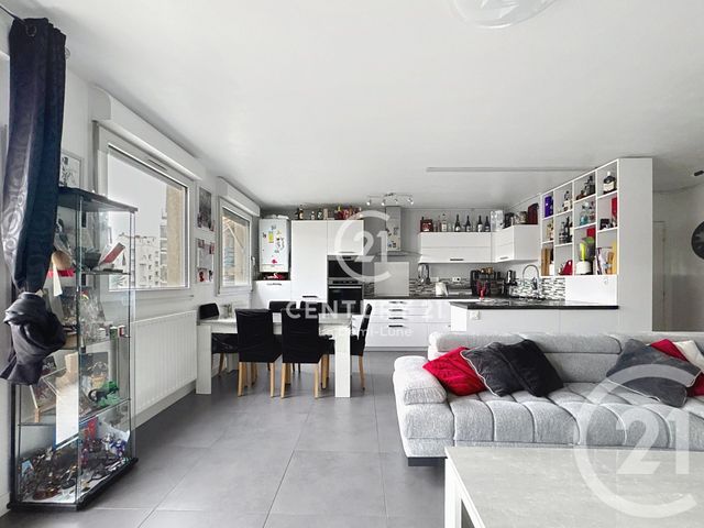 Appartement T4 à vendre - 4 pièces - 87.55 m2 - VILLEURBANNE - 69 - RHONE-ALPES - Century 21 La Demi-Lune