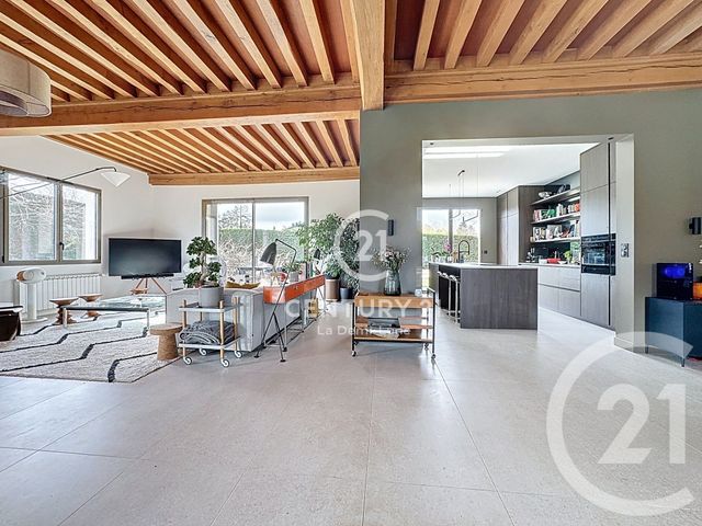 maison à louer - 9 pièces - 264.0 m2 - TASSIN LA DEMI LUNE - 69 - RHONE-ALPES - Century 21 La Demi-Lune