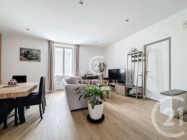 Appartement T3 à vendre - 3 pièces - 57.05 m2 - CRAPONNE - 69 - RHONE-ALPES - Century 21 La Demi-Lune