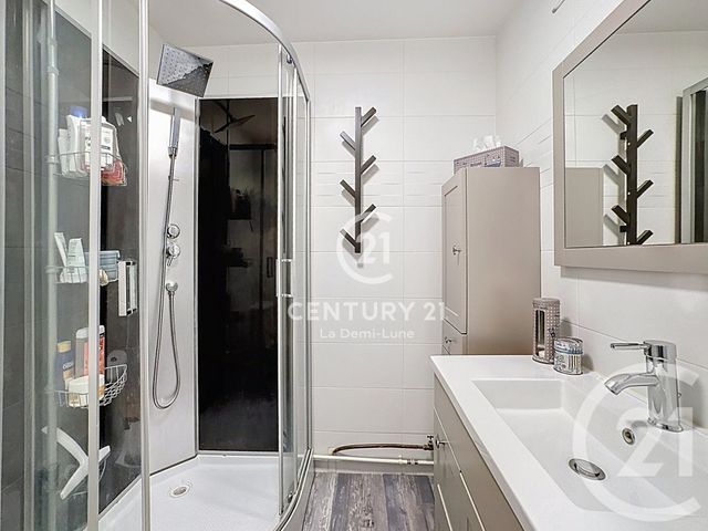 Appartement T3 à vendre - 3 pièces - 57.05 m2 - CRAPONNE - 69 - RHONE-ALPES - Century 21 La Demi-Lune