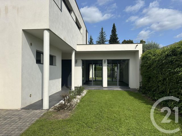 maison à louer - 6 pièces - 139.0 m2 - TASSIN LA DEMI LUNE - 69 - RHONE-ALPES - Century 21 La Demi-Lune