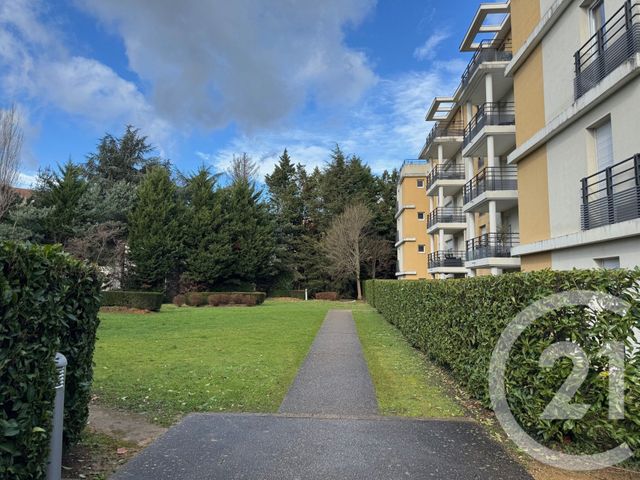 Appartement T3 à louer - 3 pièces - 60.59 m2 - TASSIN LA DEMI LUNE - 69 - RHONE-ALPES - Century 21 La Demi-Lune