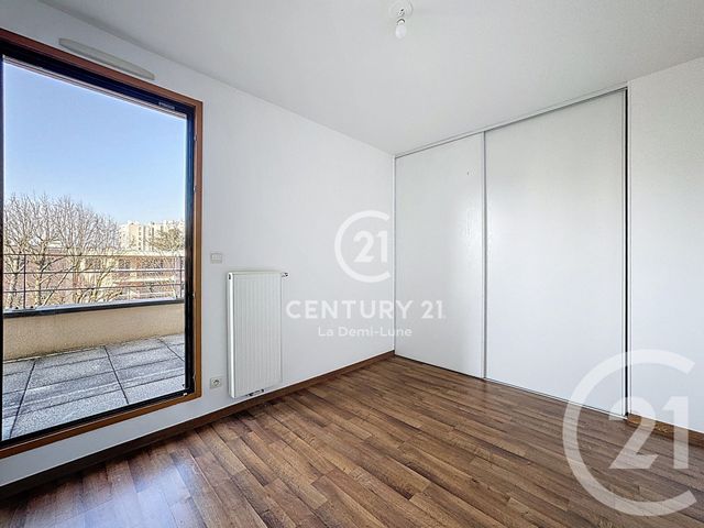 Appartement T4 à louer - 4 pièces - 92.35 m2 - TASSIN LA DEMI LUNE - 69 - RHONE-ALPES - Century 21 La Demi-Lune