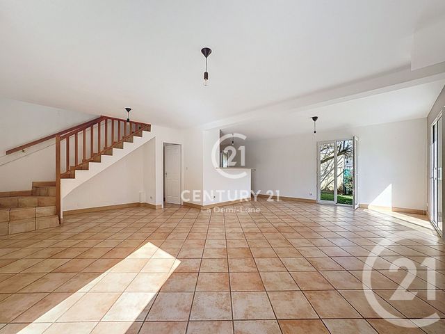 maison à vendre - 7 pièces - 137.2 m2 - GREZIEU LA VARENNE - 69 - RHONE-ALPES - Century 21 La Demi-Lune