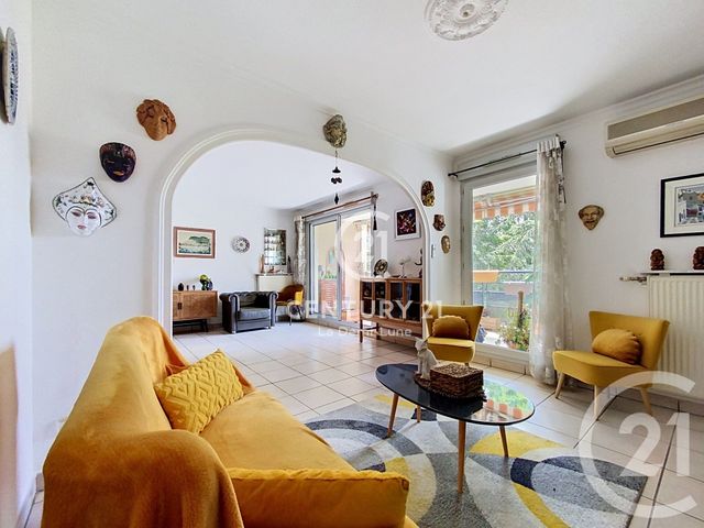 Appartement T4 à vendre - 4 pièces - 85.64 m2 - TASSIN LA DEMI LUNE - 69 - RHONE-ALPES - Century 21 La Demi-Lune