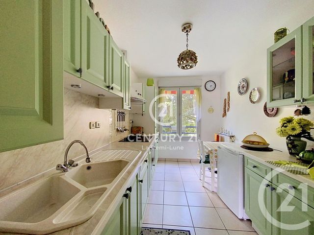 Appartement T4 à vendre - 4 pièces - 85.64 m2 - TASSIN LA DEMI LUNE - 69 - RHONE-ALPES - Century 21 La Demi-Lune