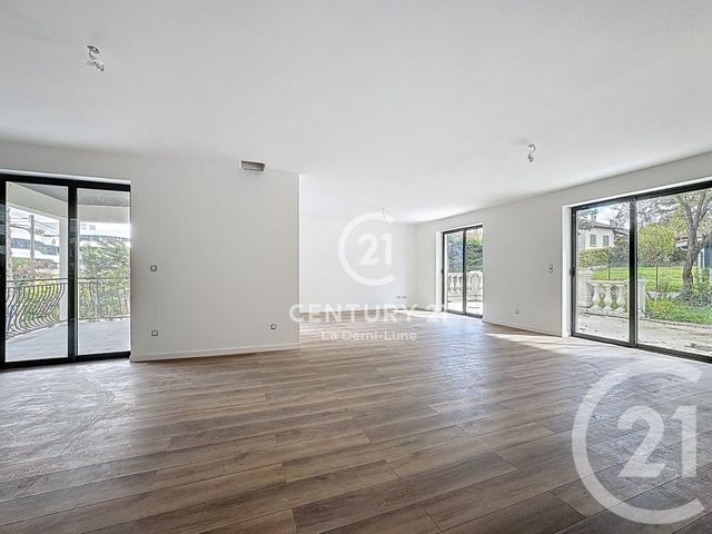 maison à vendre - 8 pièces - 184.02 m2 - CHAMPAGNE AU MONT D OR - 69 - RHONE-ALPES - Century 21 La Demi-Lune