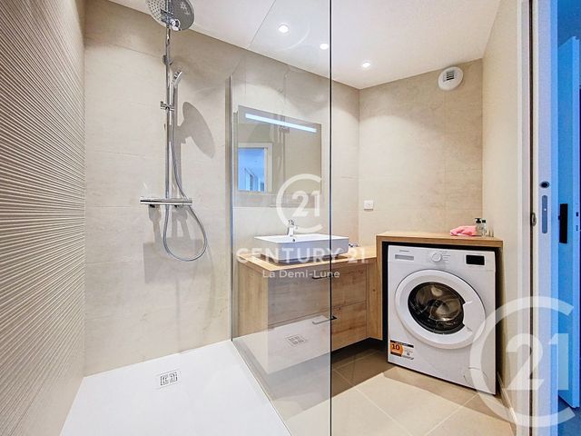 Appartement T2 à louer - 2 pièces - 55.09 m2 - TASSIN LA DEMI LUNE - 69 - RHONE-ALPES - Century 21 La Demi-Lune