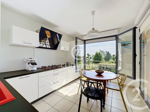 Appartement T3 à vendre - 3 pièces - 77.55 m2 - CRAPONNE - 69 - RHONE-ALPES - Century 21 La Demi-Lune