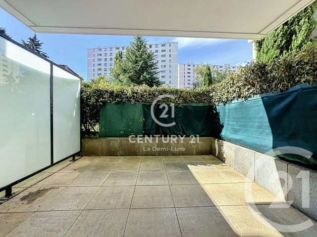 Appartement T3 à vendre - 3 pièces - 66.37 m2 - TASSIN LA DEMI LUNE - 69 - RHONE-ALPES - Century 21 La Demi-Lune