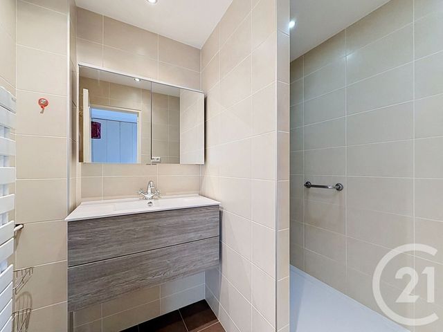 Appartement à vendre - 5 pièces - 101.48 m2 - TASSIN LA DEMI LUNE - 69 - RHONE-ALPES - Century 21 La Demi-Lune