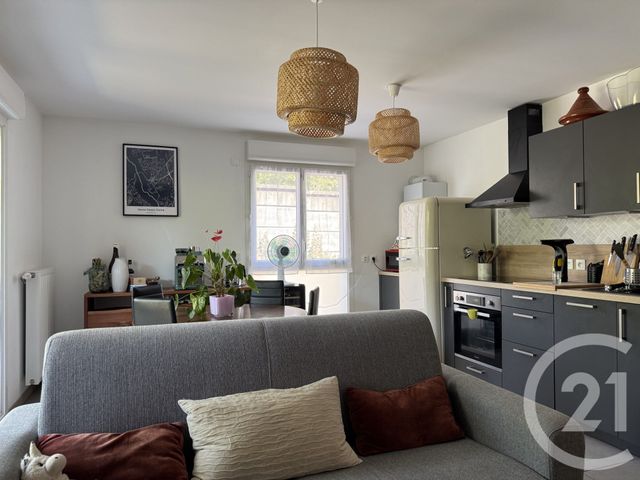 Appartement T3 à louer - 3 pièces - 65.0 m2 - TASSIN LA DEMI LUNE - 69 - RHONE-ALPES - Century 21 La Demi-Lune