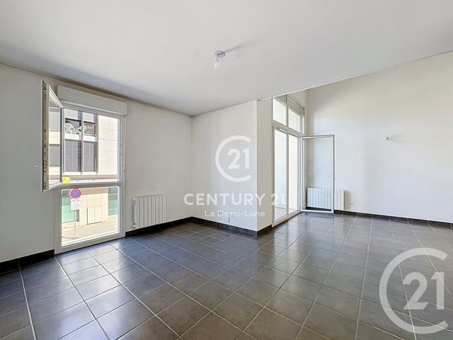 Appartement T4 à vendre - 4 pièces - 84.58 m2 - TASSIN LA DEMI LUNE - 69 - RHONE-ALPES - Century 21 La Demi-Lune
