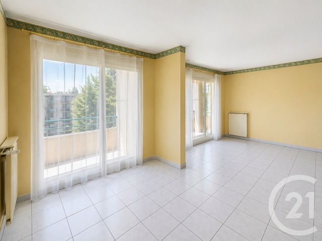 Appartement T6 à vendre - 6 pièces - 119.62 m2 - LYON - 69009 - RHONE-ALPES - Century 21 La Demi-Lune