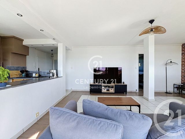 Appartement T4 à vendre - 4 pièces - 78.4 m2 - TASSIN LA DEMI LUNE - 69 - RHONE-ALPES - Century 21 La Demi-Lune