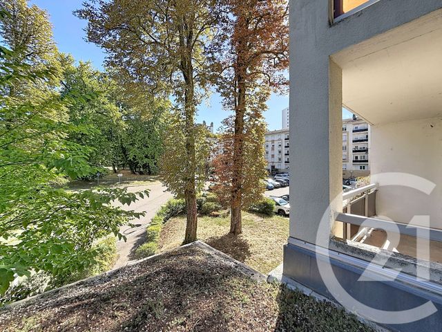 Appartement F3 à vendre - 3 pièces - 54.8 m2 - LYON - 69005 - RHONE-ALPES - Century 21 La Demi-Lune