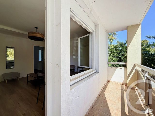Appartement F3 à vendre - 3 pièces - 54.8 m2 - LYON - 69005 - RHONE-ALPES - Century 21 La Demi-Lune