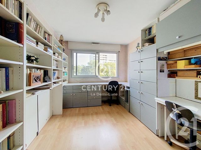 Appartement T3 à vendre - 3 pièces - 75.17 m2 - TASSIN LA DEMI LUNE - 69 - RHONE-ALPES - Century 21 La Demi-Lune