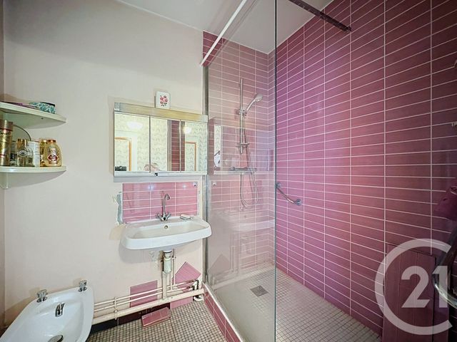 Appartement T3 à vendre - 5 pièces - 98.74 m2 - TASSIN LA DEMI LUNE - 69 - RHONE-ALPES - Century 21 La Demi-Lune