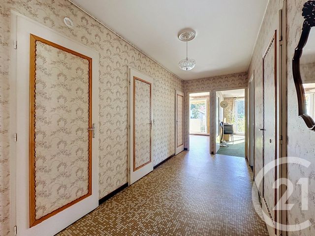 Appartement T3 à vendre - 5 pièces - 98.74 m2 - TASSIN LA DEMI LUNE - 69 - RHONE-ALPES - Century 21 La Demi-Lune