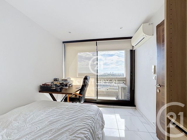Appartement F4 à vendre - 4 pièces - 83.02 m2 - LYON - 69009 - RHONE-ALPES - Century 21 La Demi-Lune