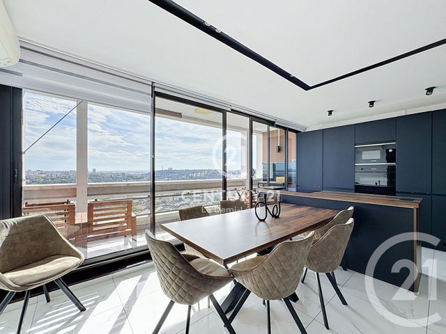 Appartement F4 à vendre - 4 pièces - 83.02 m2 - LYON - 69009 - RHONE-ALPES - Century 21 La Demi-Lune