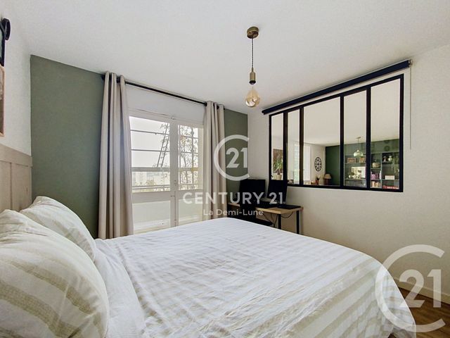 Appartement T4 à vendre - 4 pièces - 66.19 m2 - LYON - 69005 - RHONE-ALPES - Century 21 La Demi-Lune