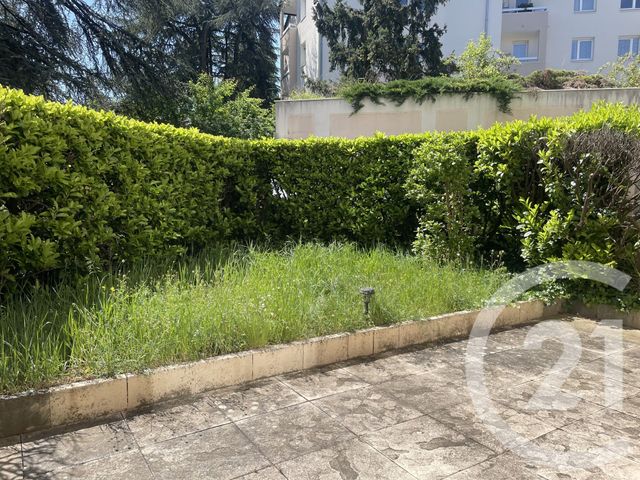 Appartement F2 à louer - 2 pièces - 29.0 m2 - LYON - 69005 - RHONE-ALPES - Century 21 La Demi-Lune